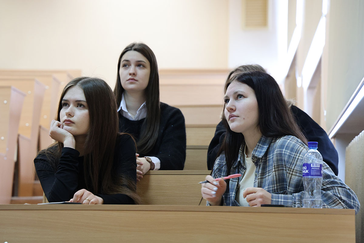 Поздравляем команду ПСИ со 2 местом на олимпиаде по праву